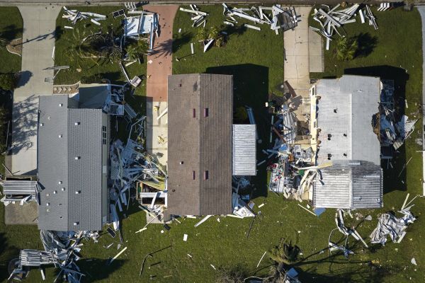 Hurricane Damage Restoration in Lees Summit